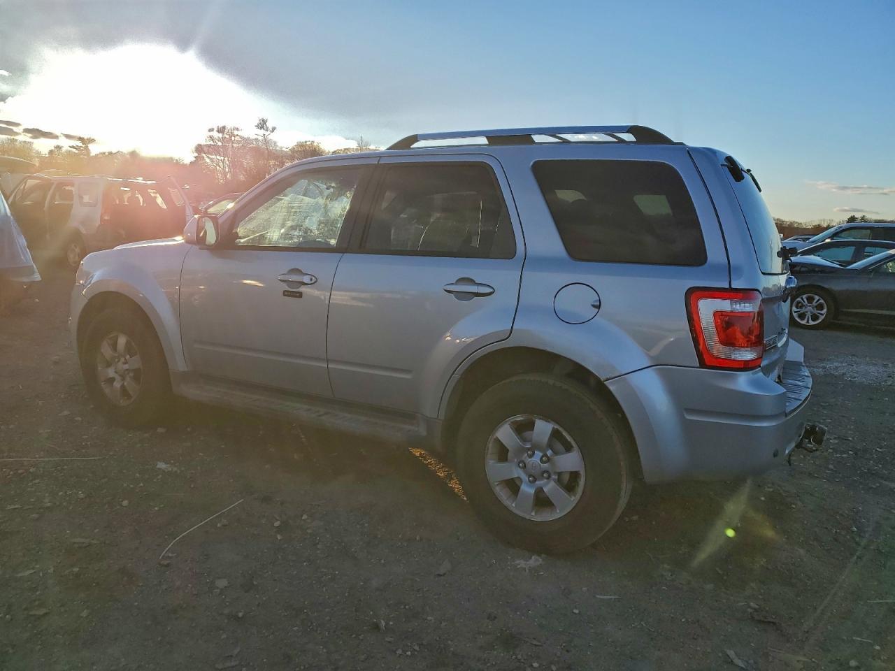 2011 Ford Escape Limited - Image 2