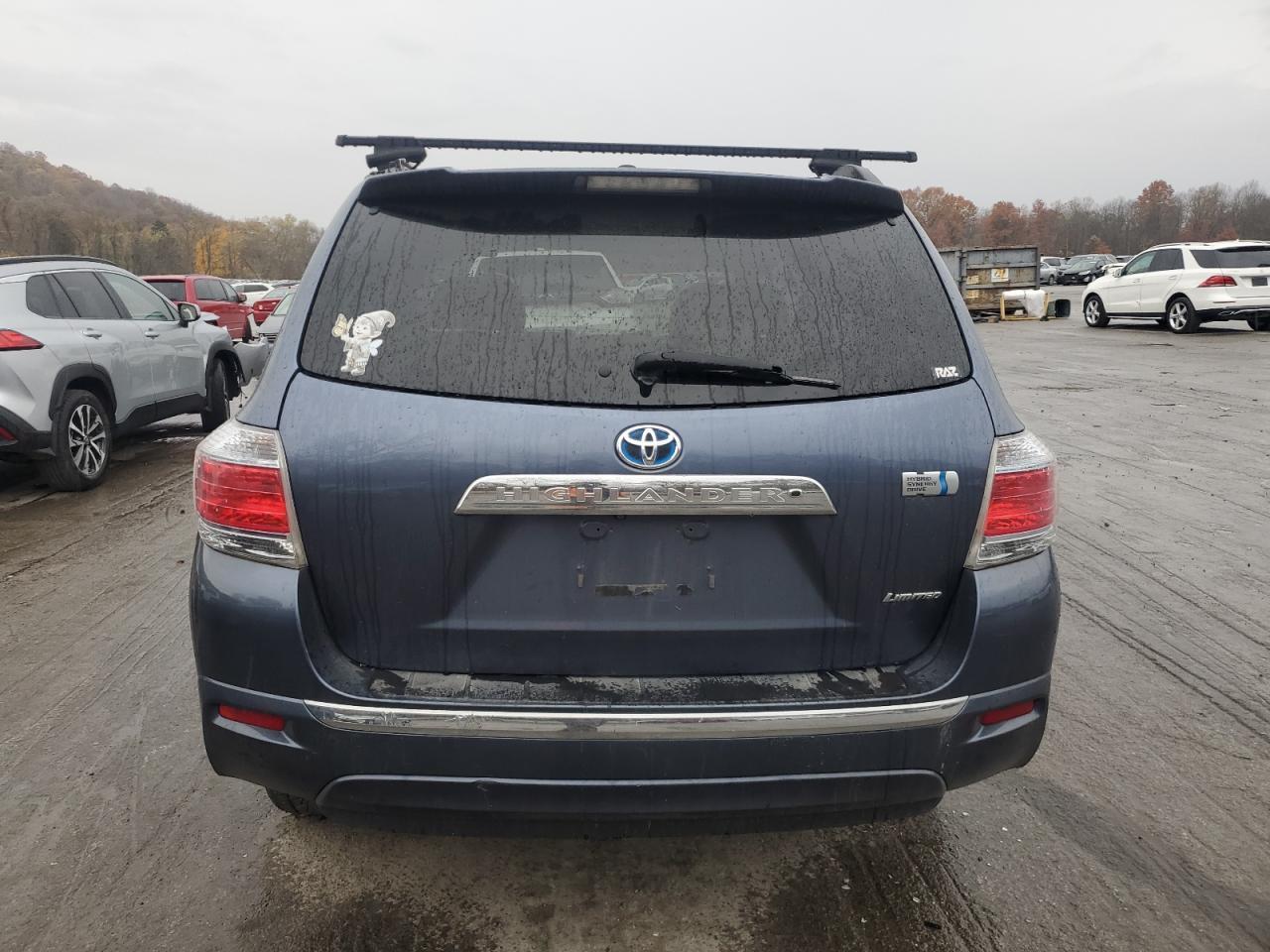 2012 Toyota Highlander Hybrid Limited - Image 6