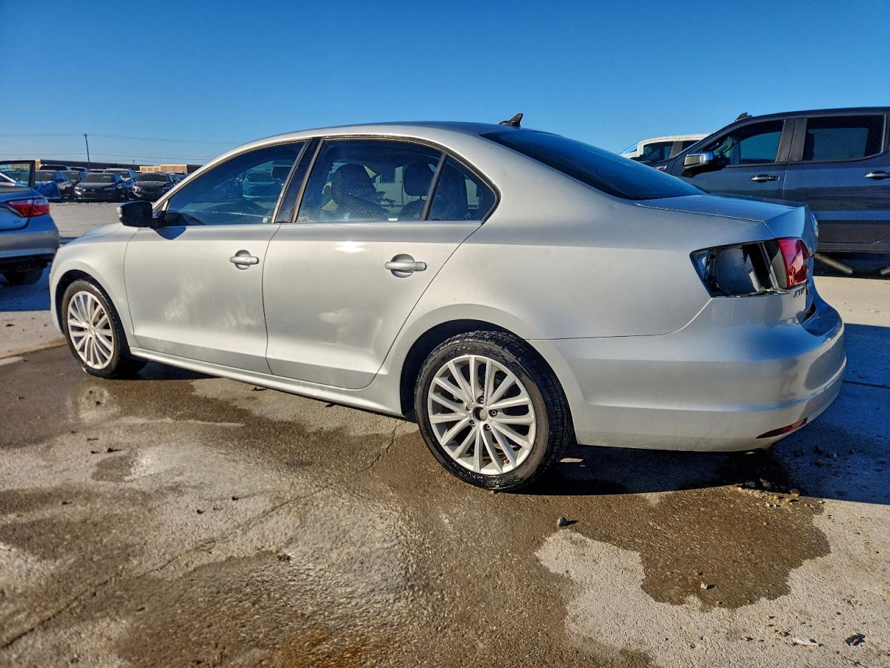 2011 Volkswagen Jetta Sel - Image 2