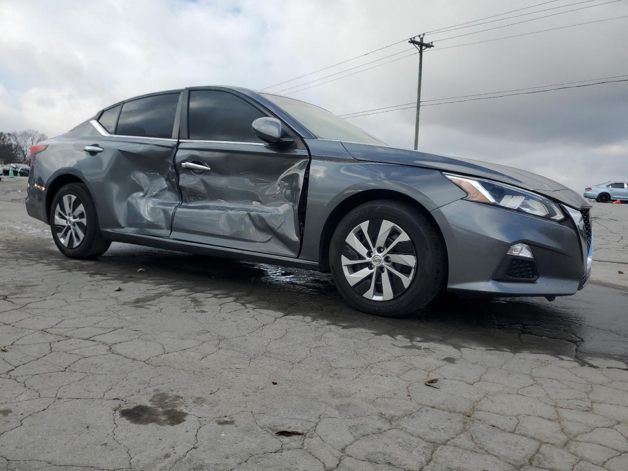 2019 Nissan Altima S - Image 4