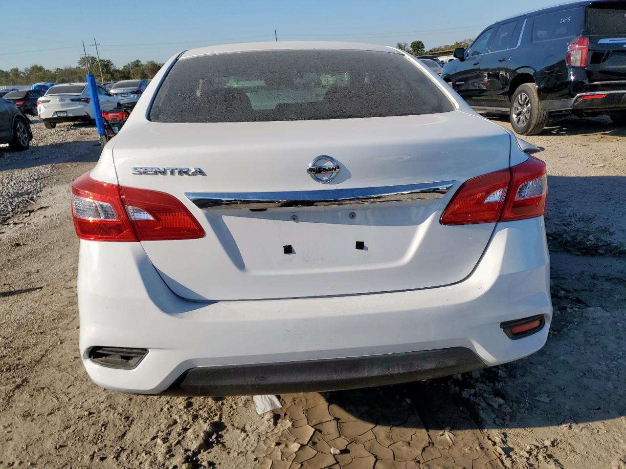 2019 Nissan Sentra S - Фото 6