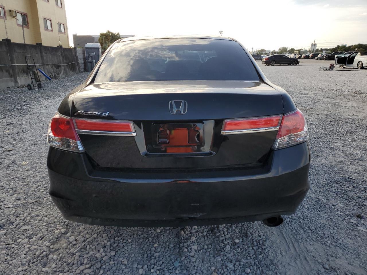 2012 Honda Accord Lxp - Image 6