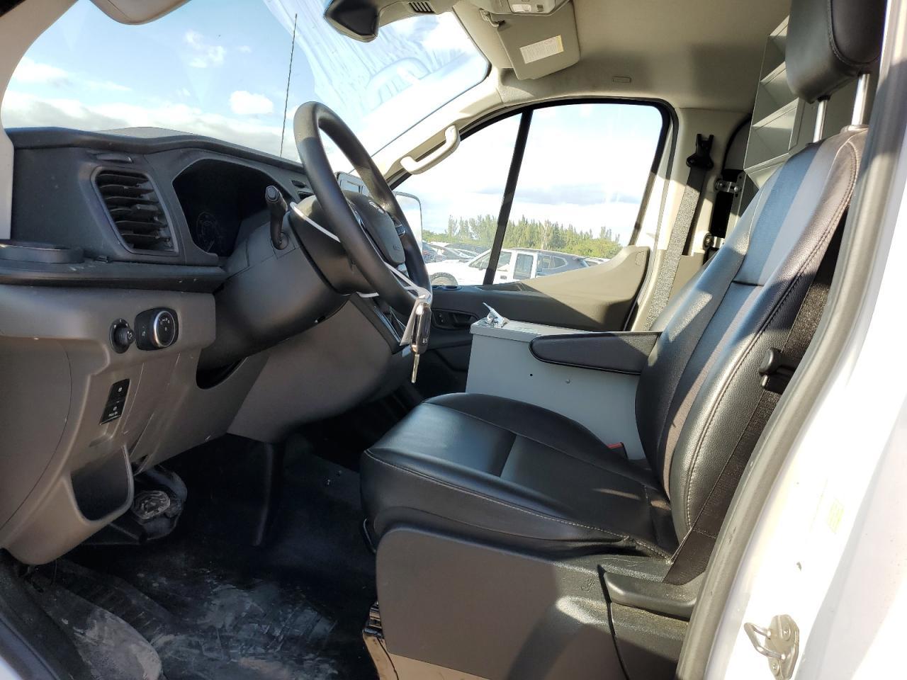 2021 Ford Transit Delivery Van - Image 7