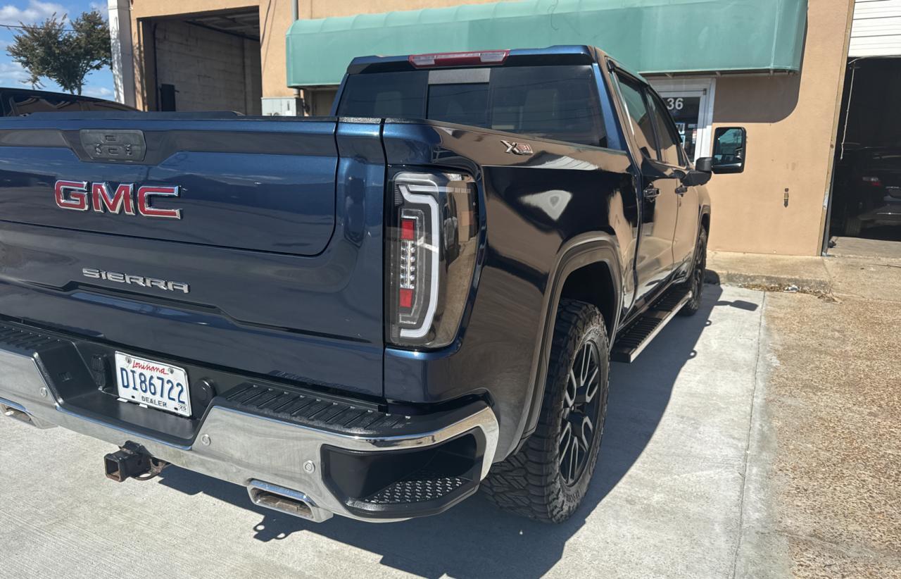 2022 GMC Sierra Limited K1500 Slt - Image 4