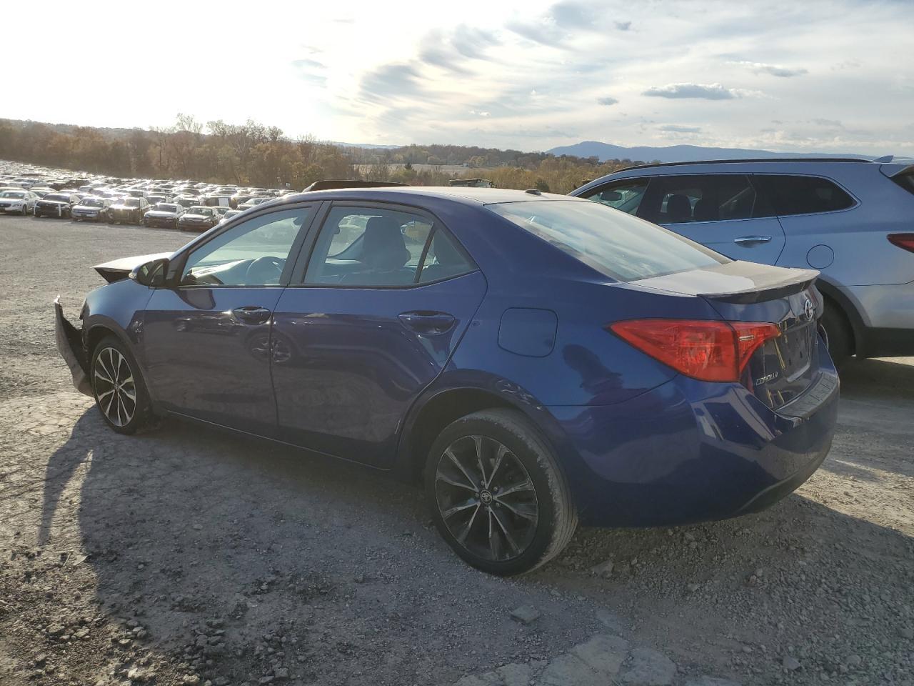 2017 Toyota Corolla L - Фото 2