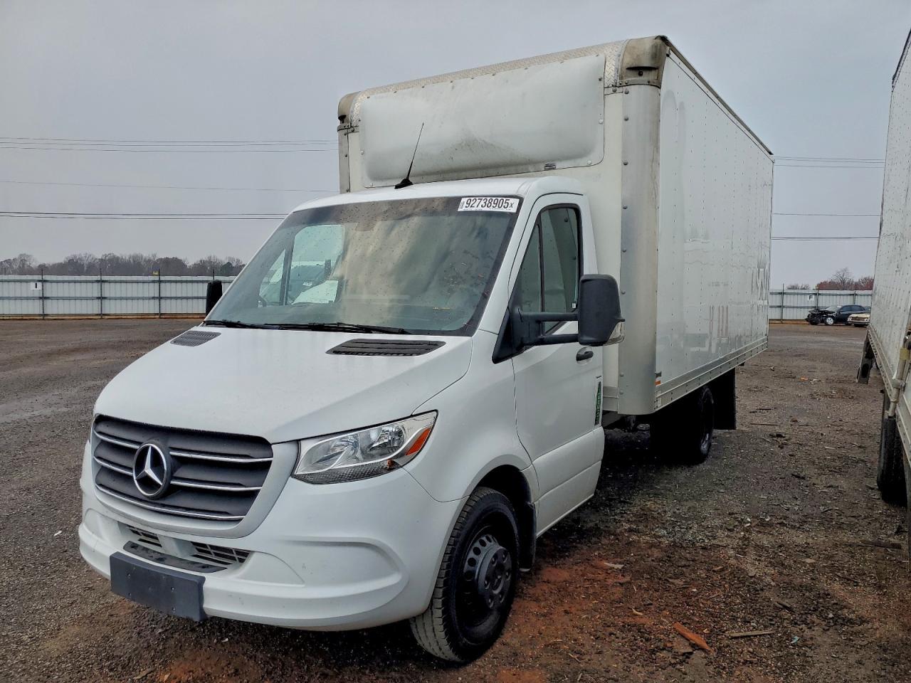 2023 Mercedes Benz Sprinter 4500 Box Truck
