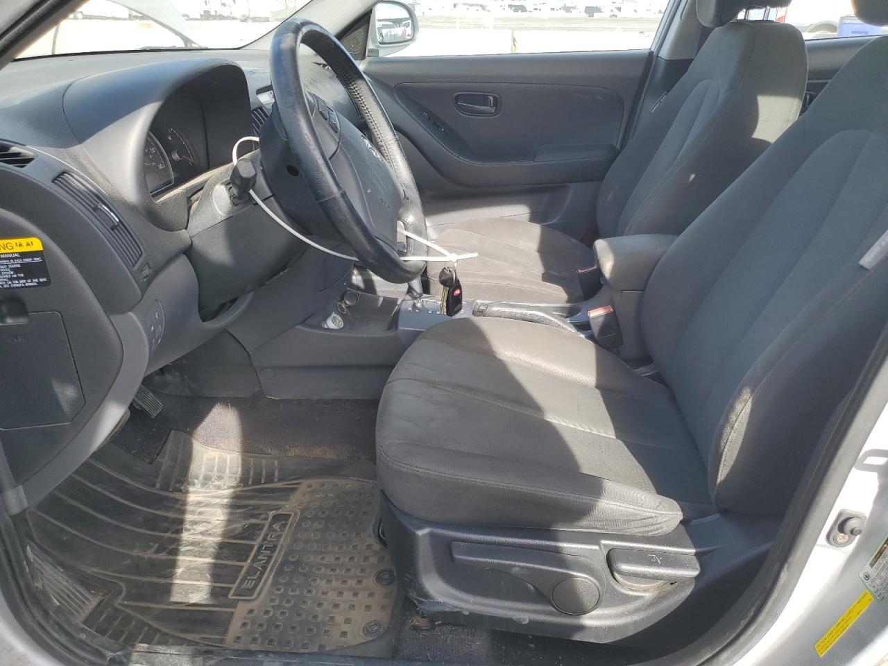 2009 Hyundai Elantra - Фото 7