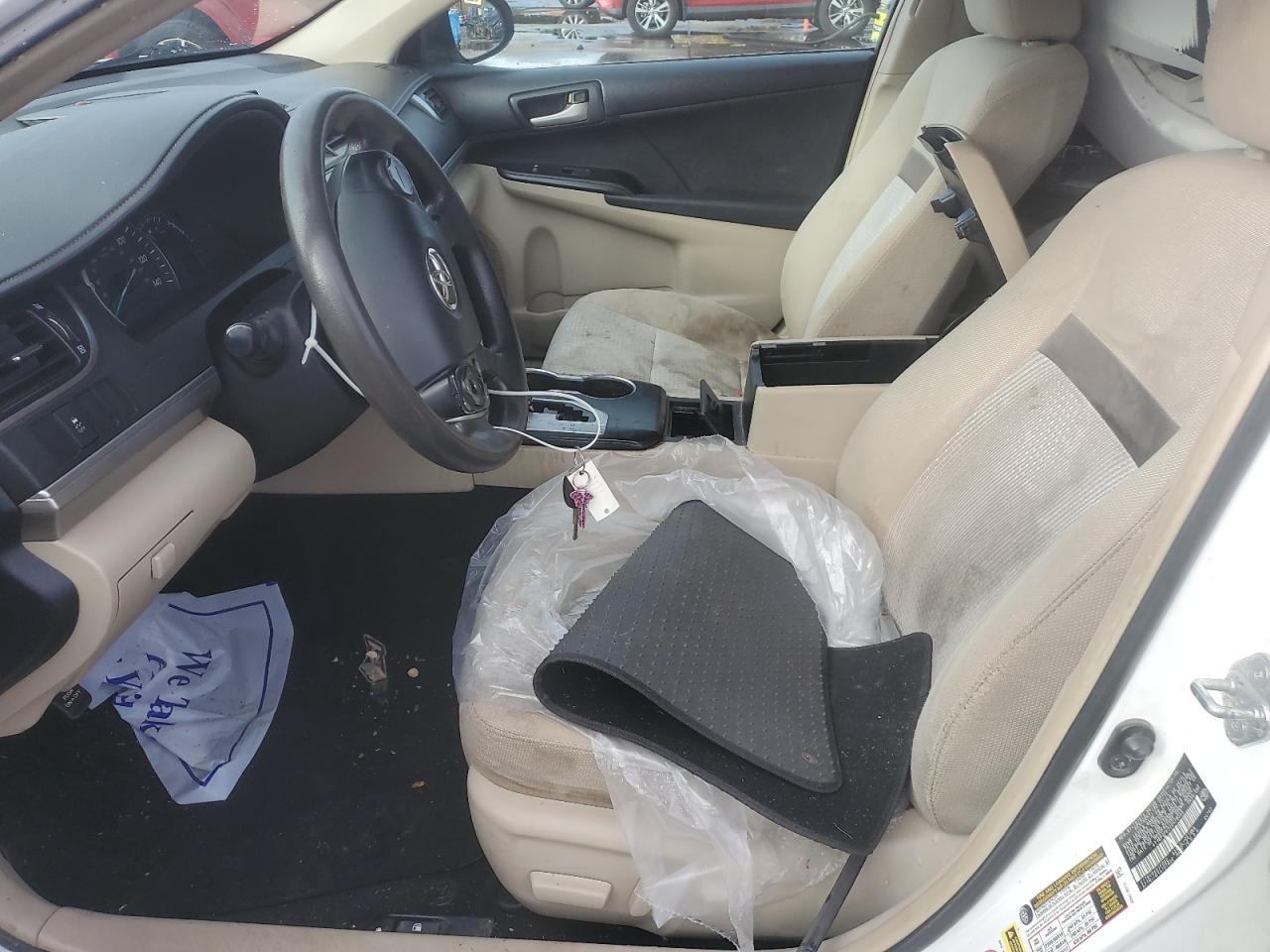 2012 Toyota Camry Base - Фото 7