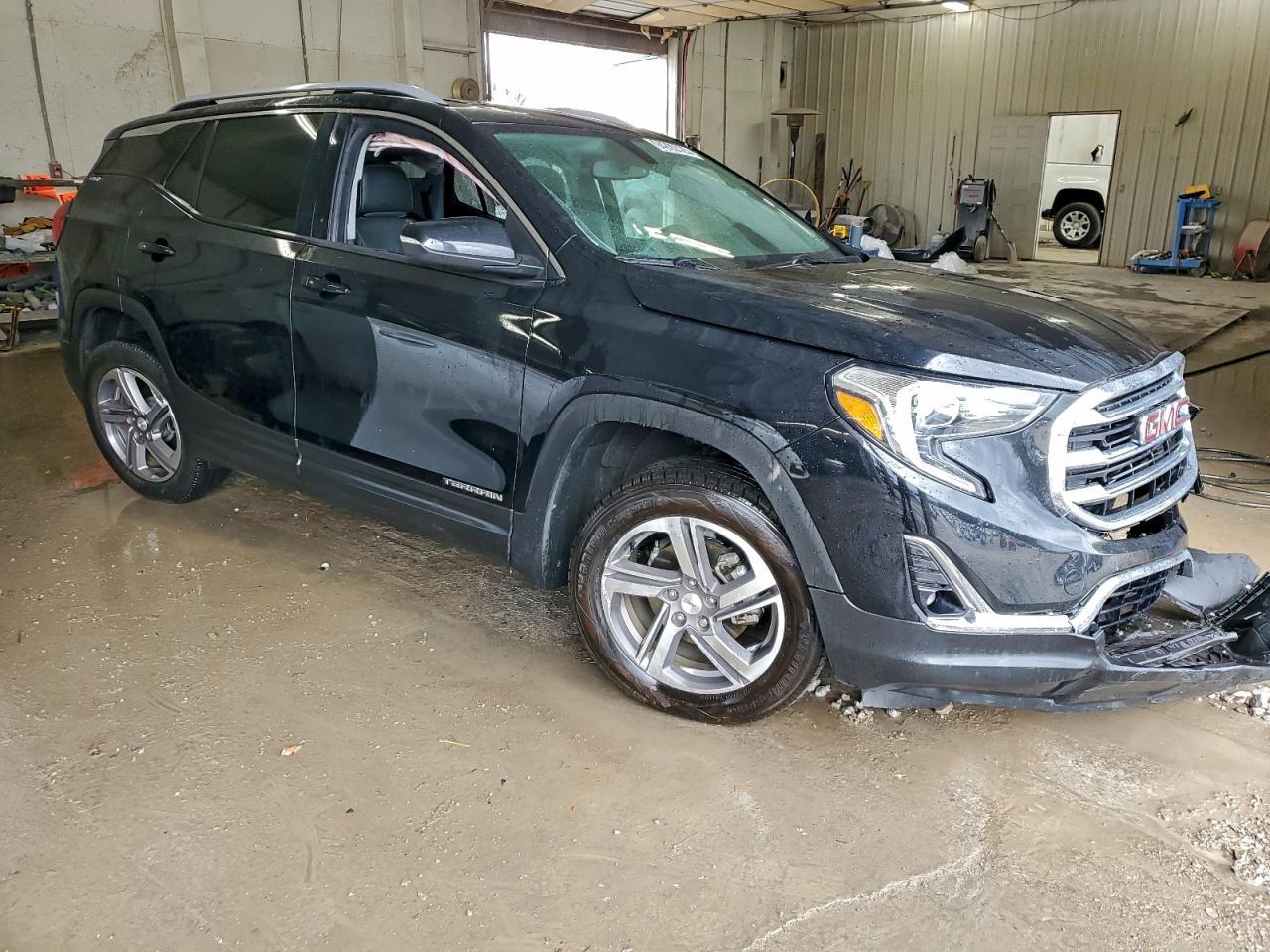 2018 GMC Terrain Slt - Image 4