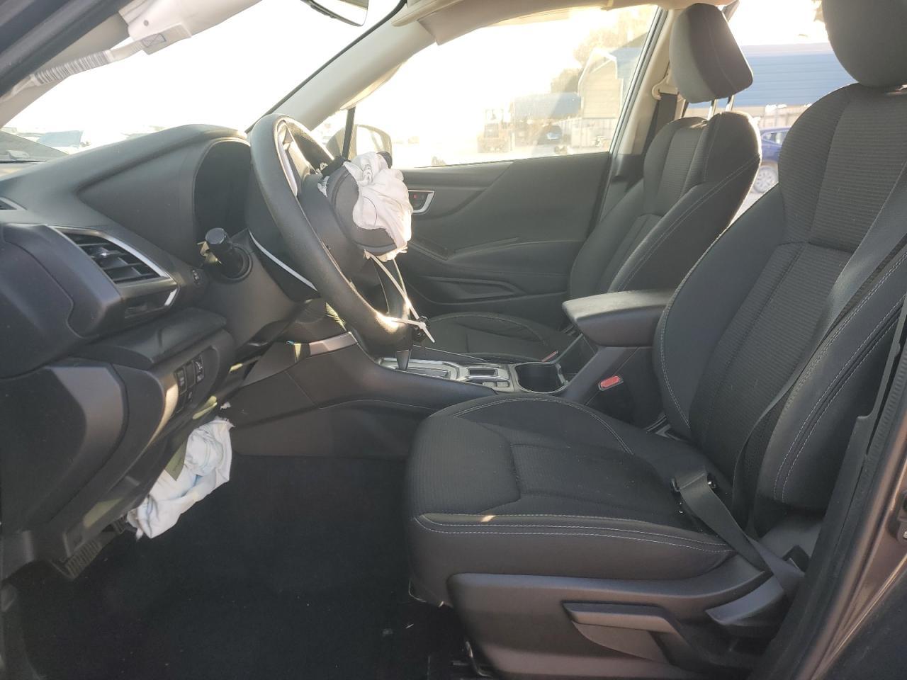 2021 Subaru Forester - Фото 7