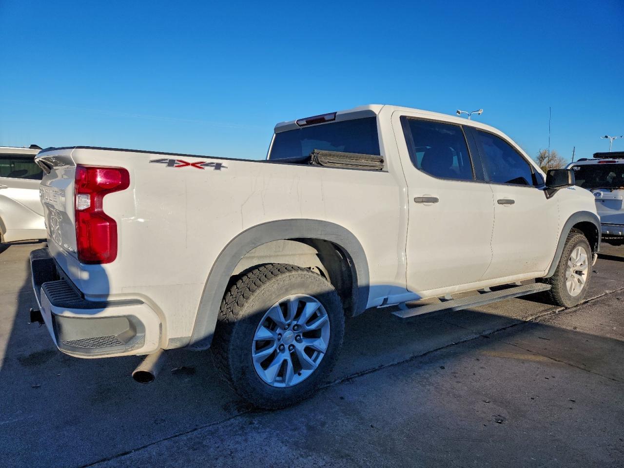 2020 Chevrolet Silverado K1500 Custom - Image 3