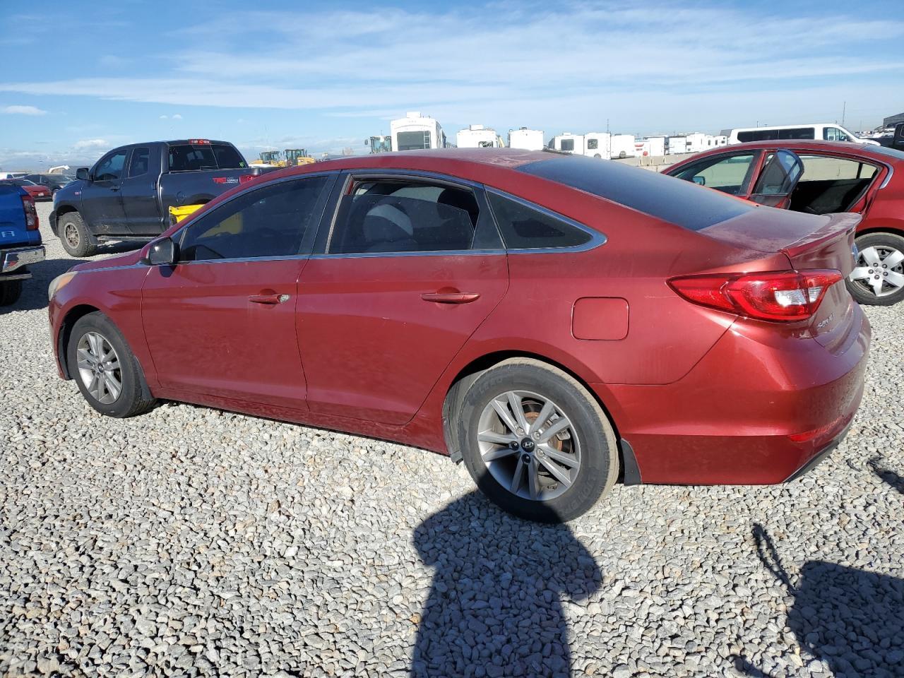 2016 Hyundai Sonata Se - Image 2