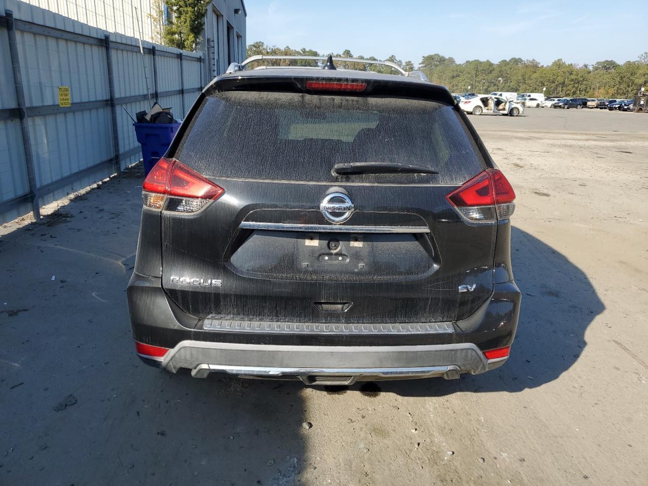 2017 Nissan Rogue S - Image 6