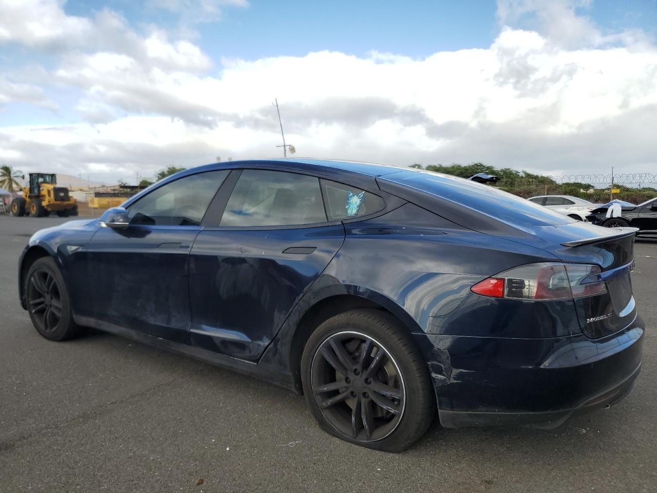 2014 Tesla Model S - Фото 2