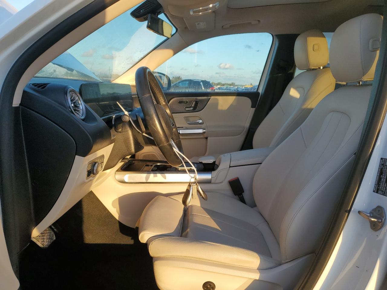 2022 Mercedes-Benz Glb 250 4Matic - Фото 7