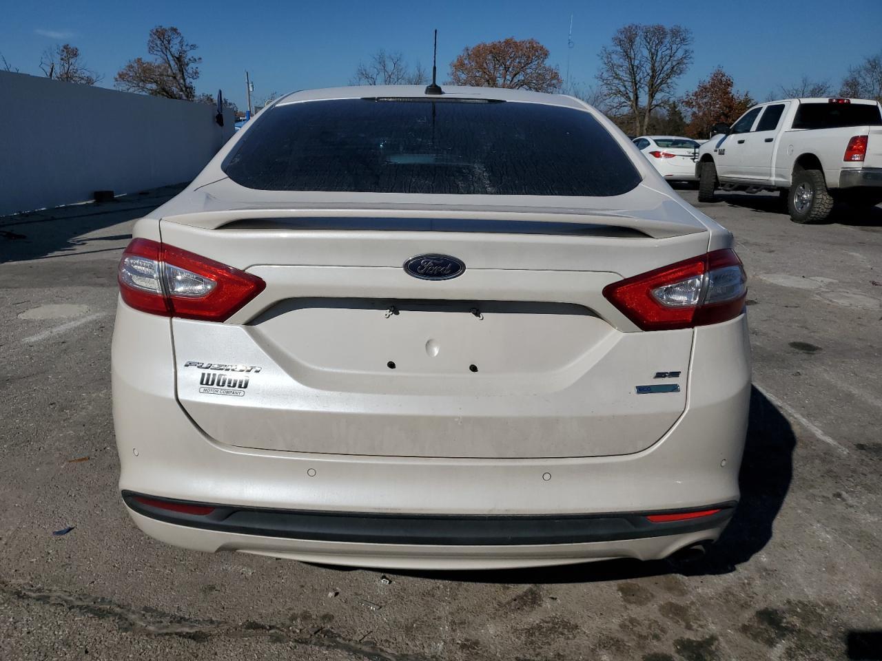 2013 Ford Fusion Se - Image 6