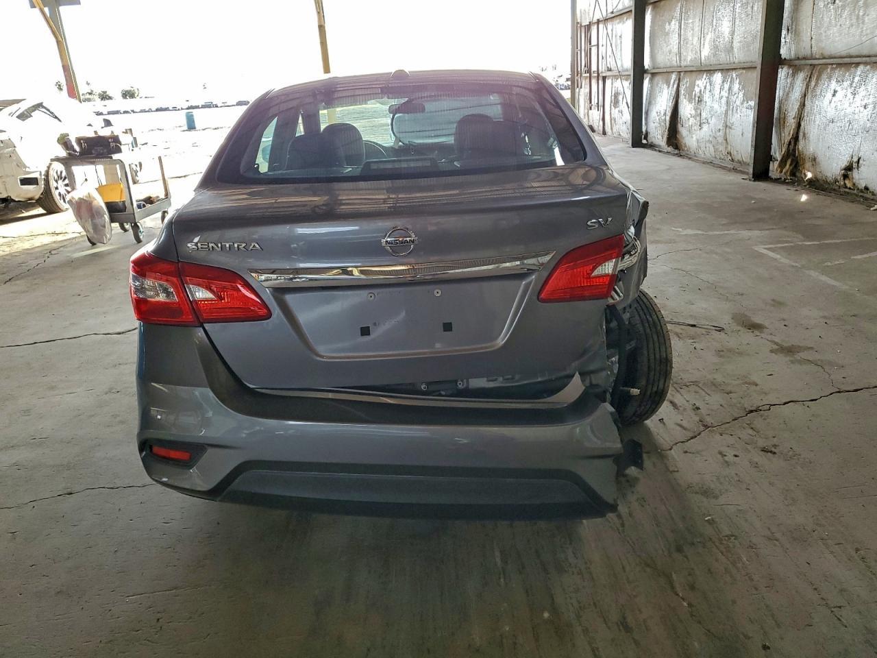 2019 Nissan Sentra S - Фото 6