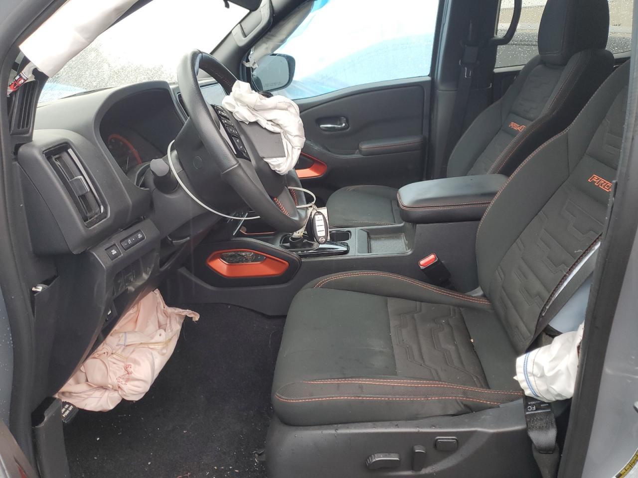 2025 Nissan Frontier S - Image 7