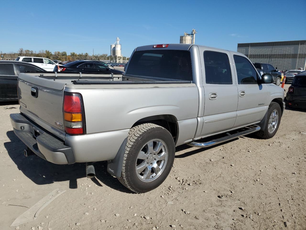 2007 GMC Sierra K1500 Denali Classic - Фото 3