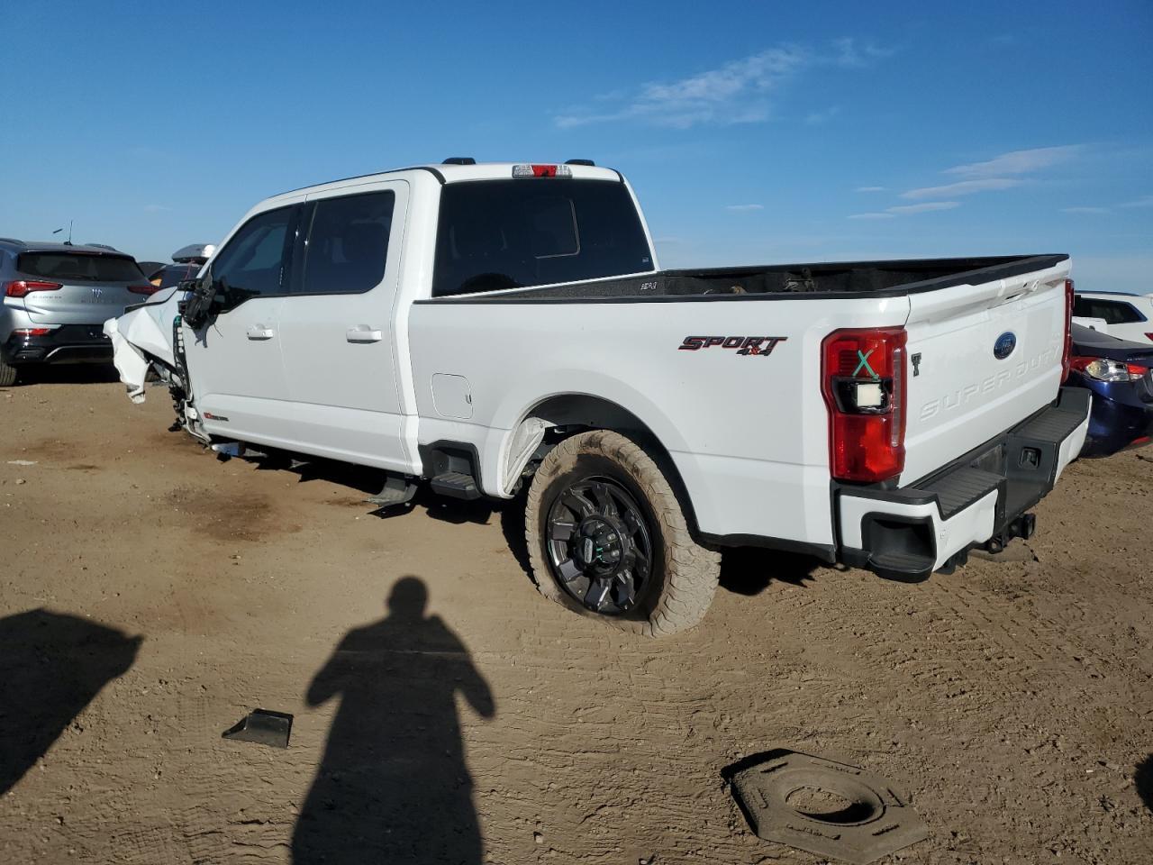 2024 Ford F250 Super Duty - Фото 2