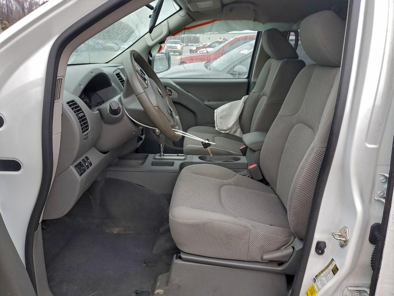 2019 Nissan Frontier S - Image 7