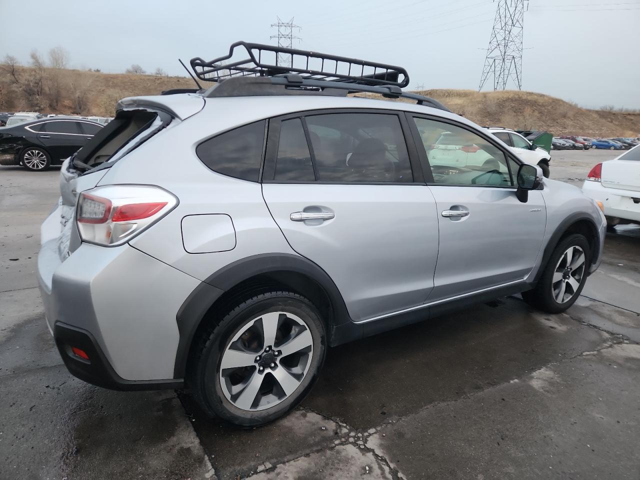 2014 Subaru Xv Crosstrek 2.0I Hybrid Touring - Image 3