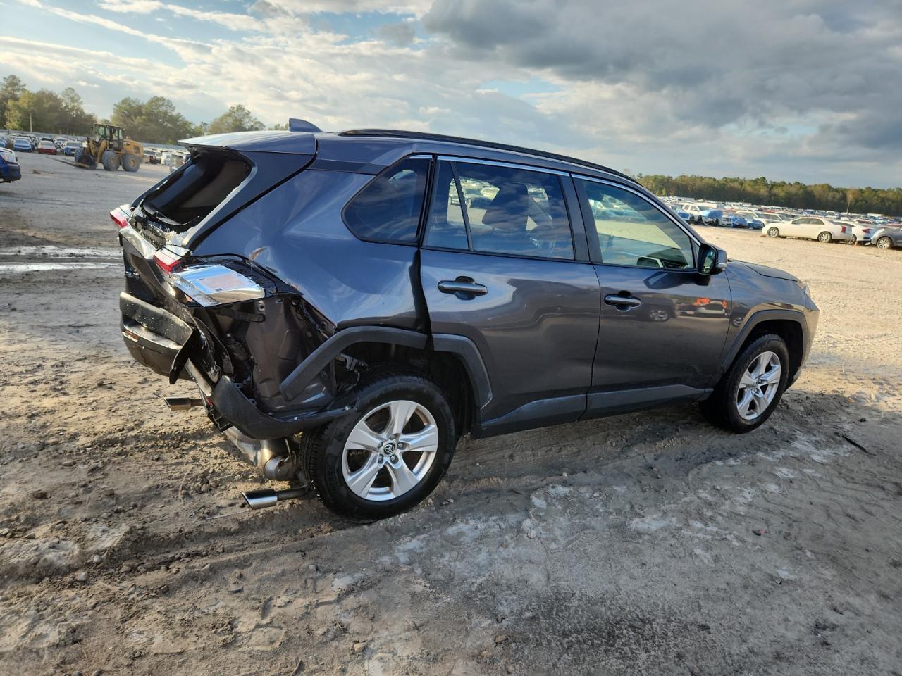 2020 Toyota Rav4 Xle - Фото 3