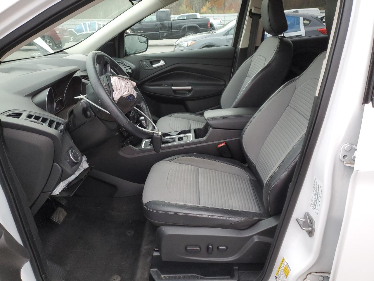 2019 Ford Escape Se - Фото 7