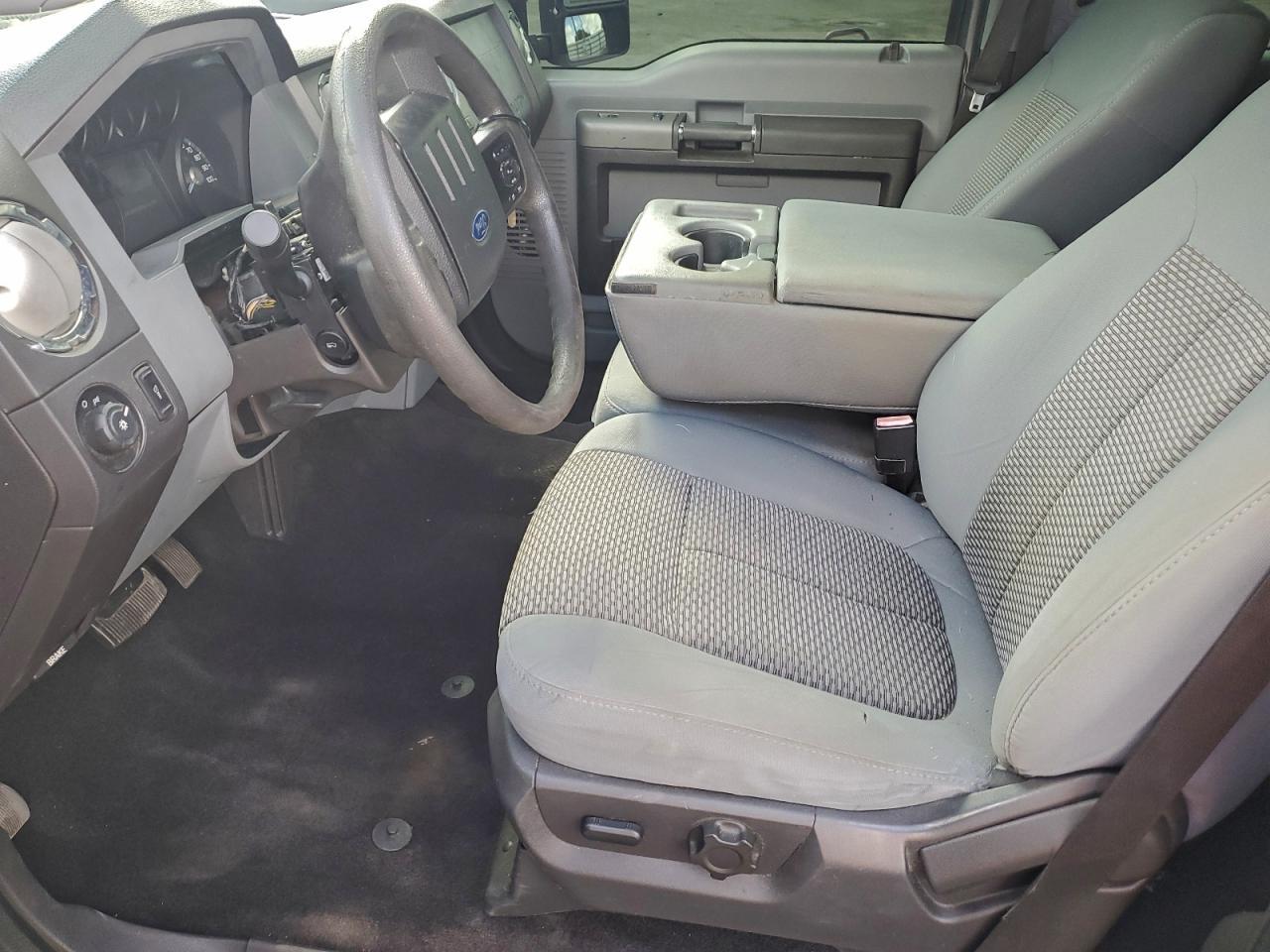 2011 Ford F250 Super Duty - Фото 7