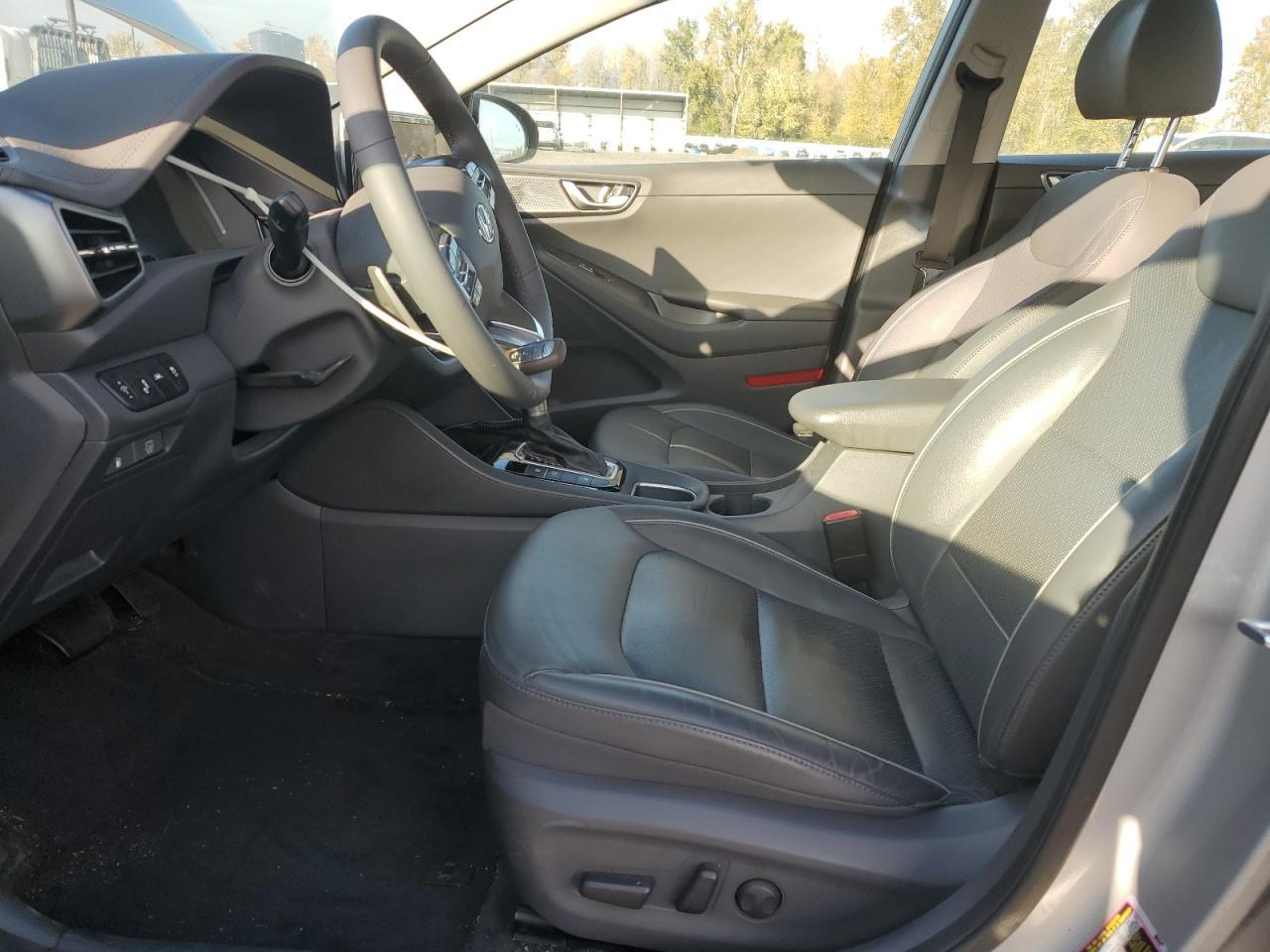 2022 Hyundai Ioniq Limited - Фото 7