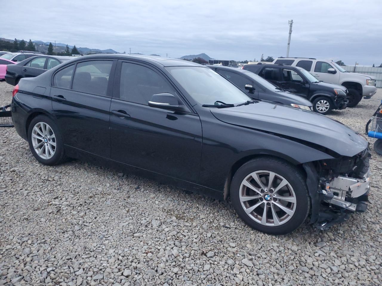2016 BMW 320 Xi - Фото 4