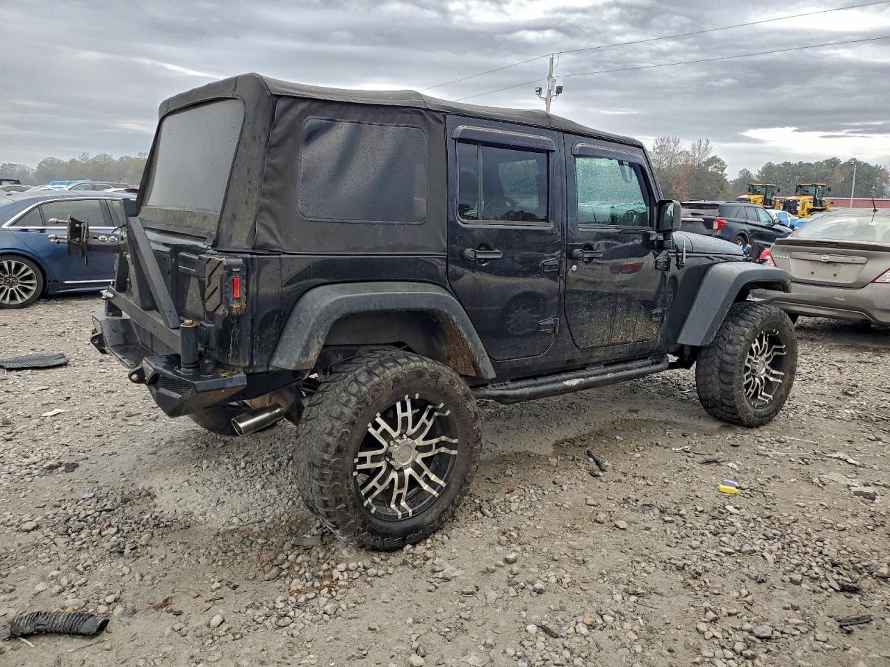 2015 Jeep Wrangler Unlimited Sport - Image 3