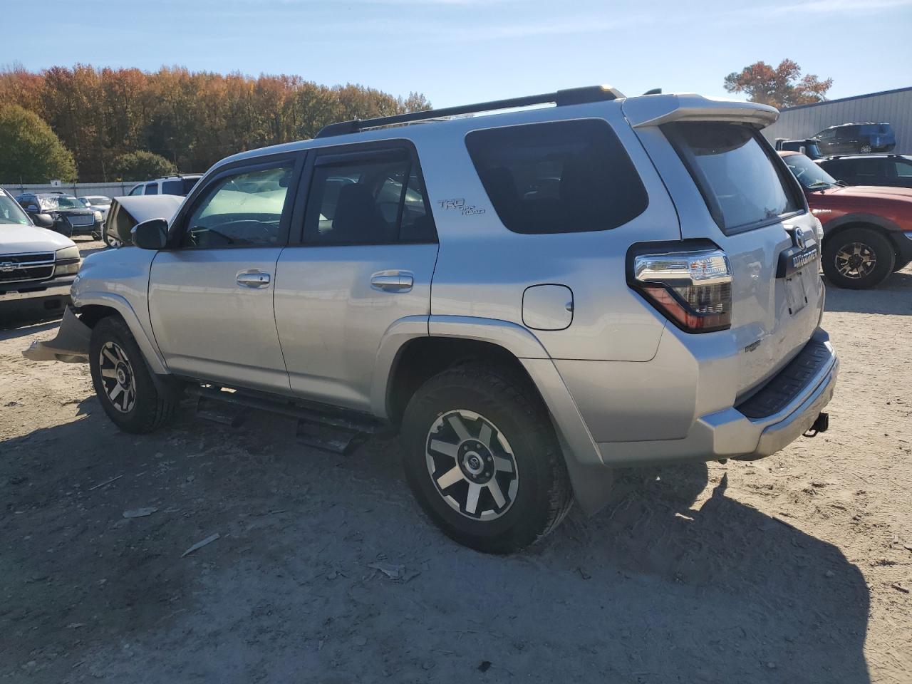 2019 Toyota 4Runner Sr5/Sr5 Premium - Image 2