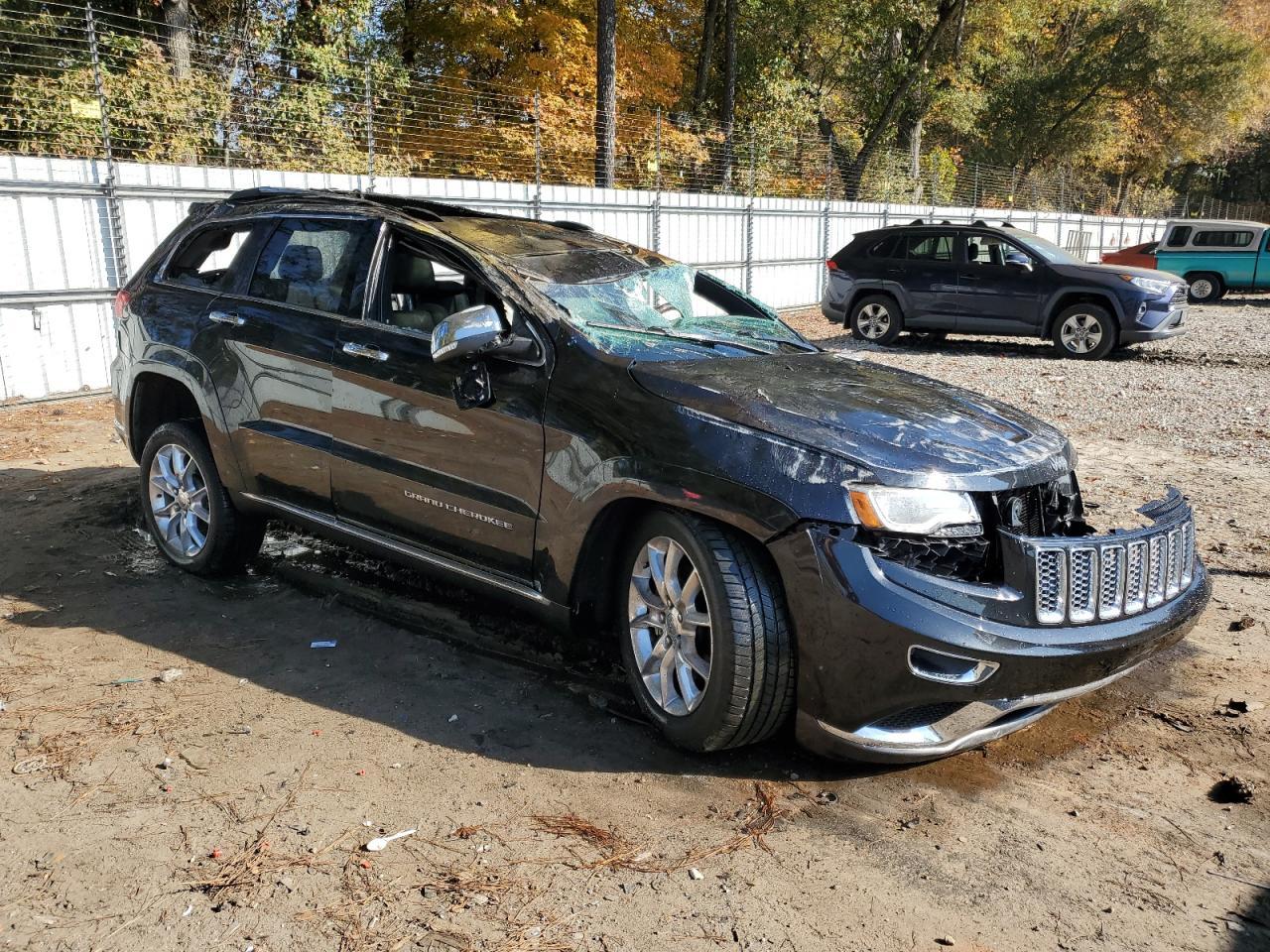 2014 Jeep Grand Cherokee Summit - Image 4