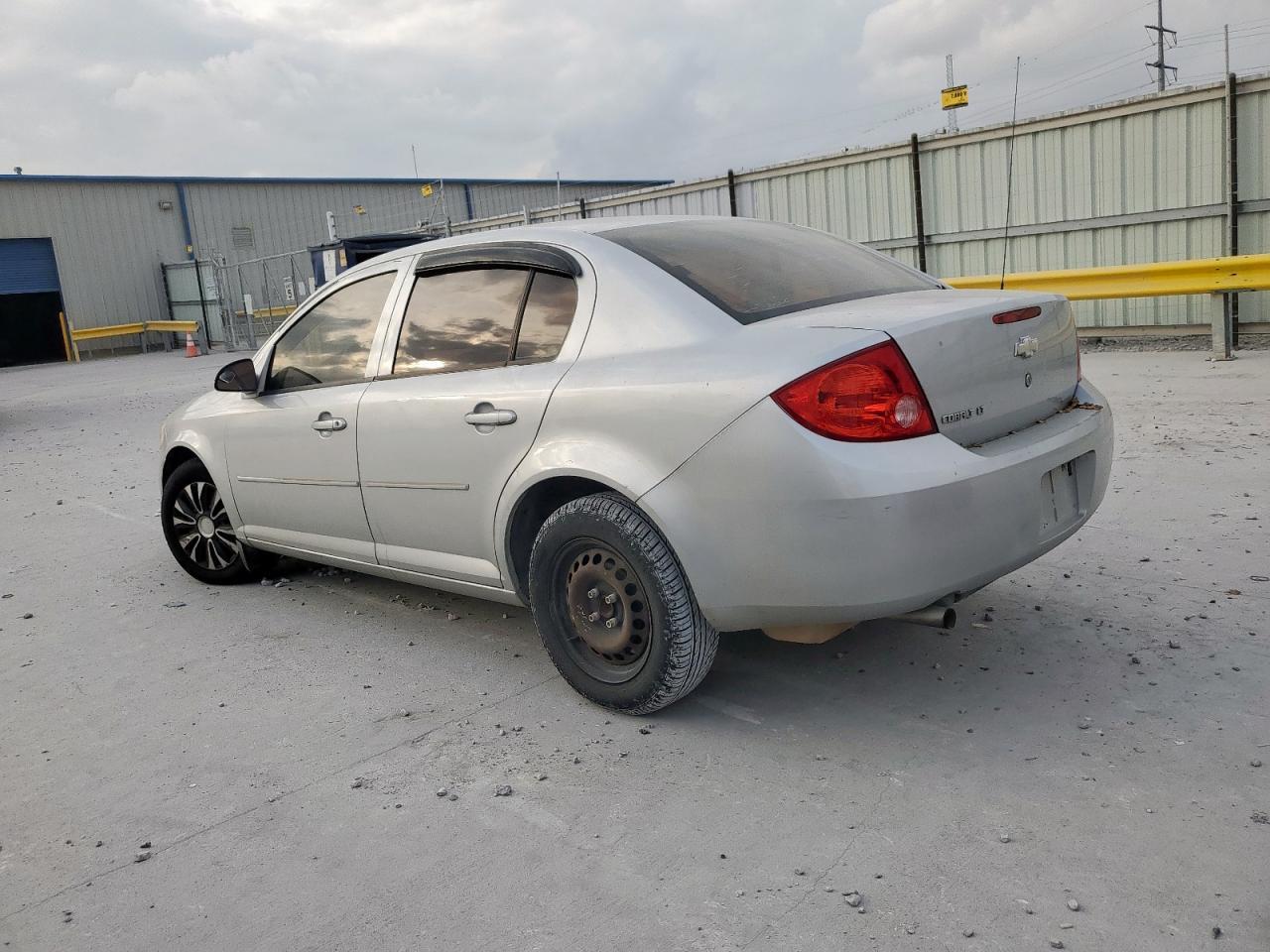 2009 Chevrolet Cobalt Lt - Image 2
