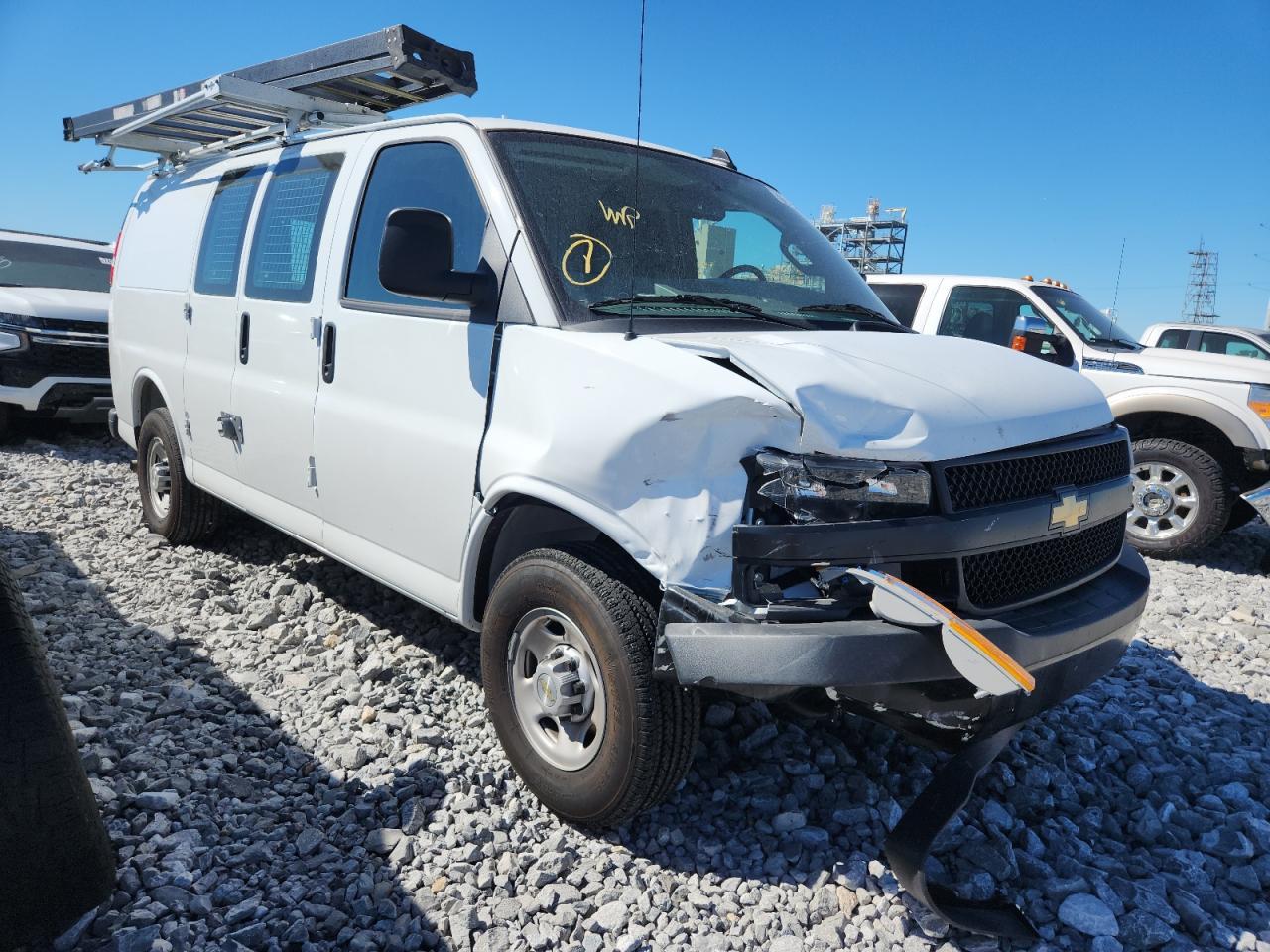 2025 Chevrolet Express G2500 - Image 4