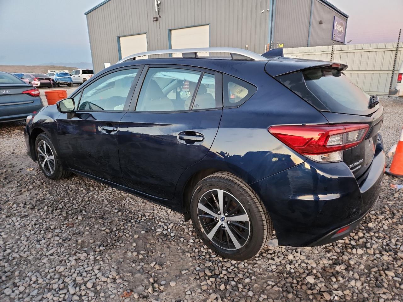 2021 Subaru Impreza Premium - Фото 2