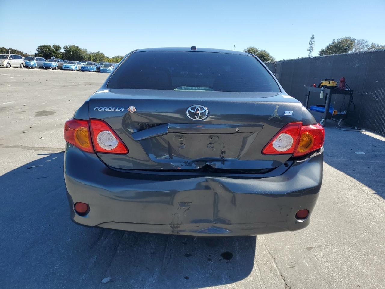 2010 Toyota Corolla Base - Фото 6