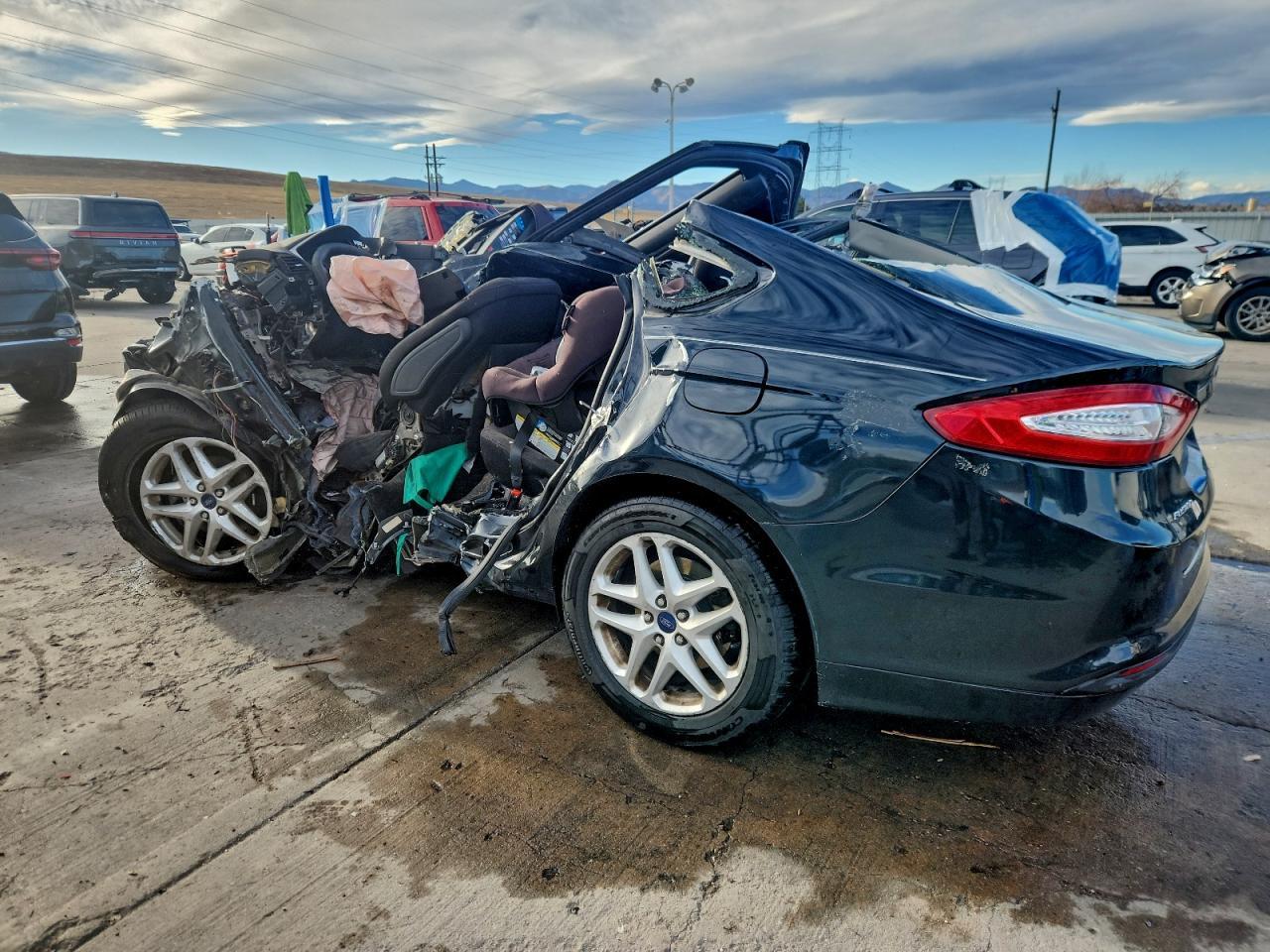 2014 Ford Fusion Se - Image 2