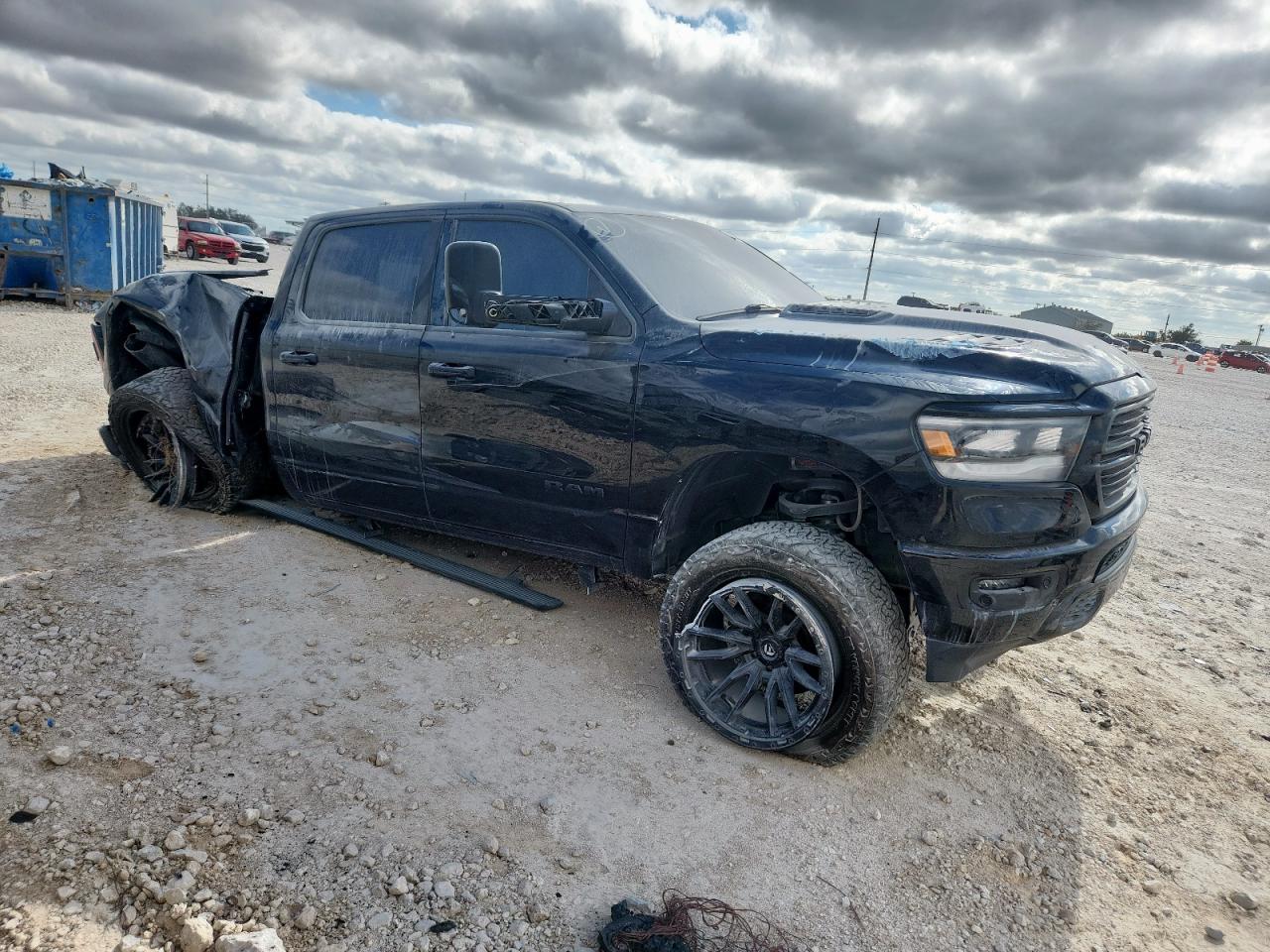 2019 Ram 1500 Rebel - Фото 4