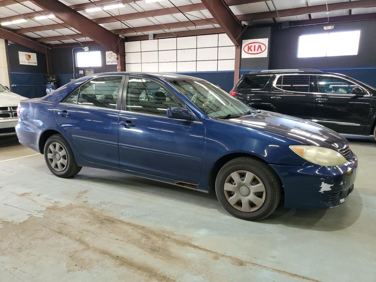 2005 Toyota Camry Le - Фото 4