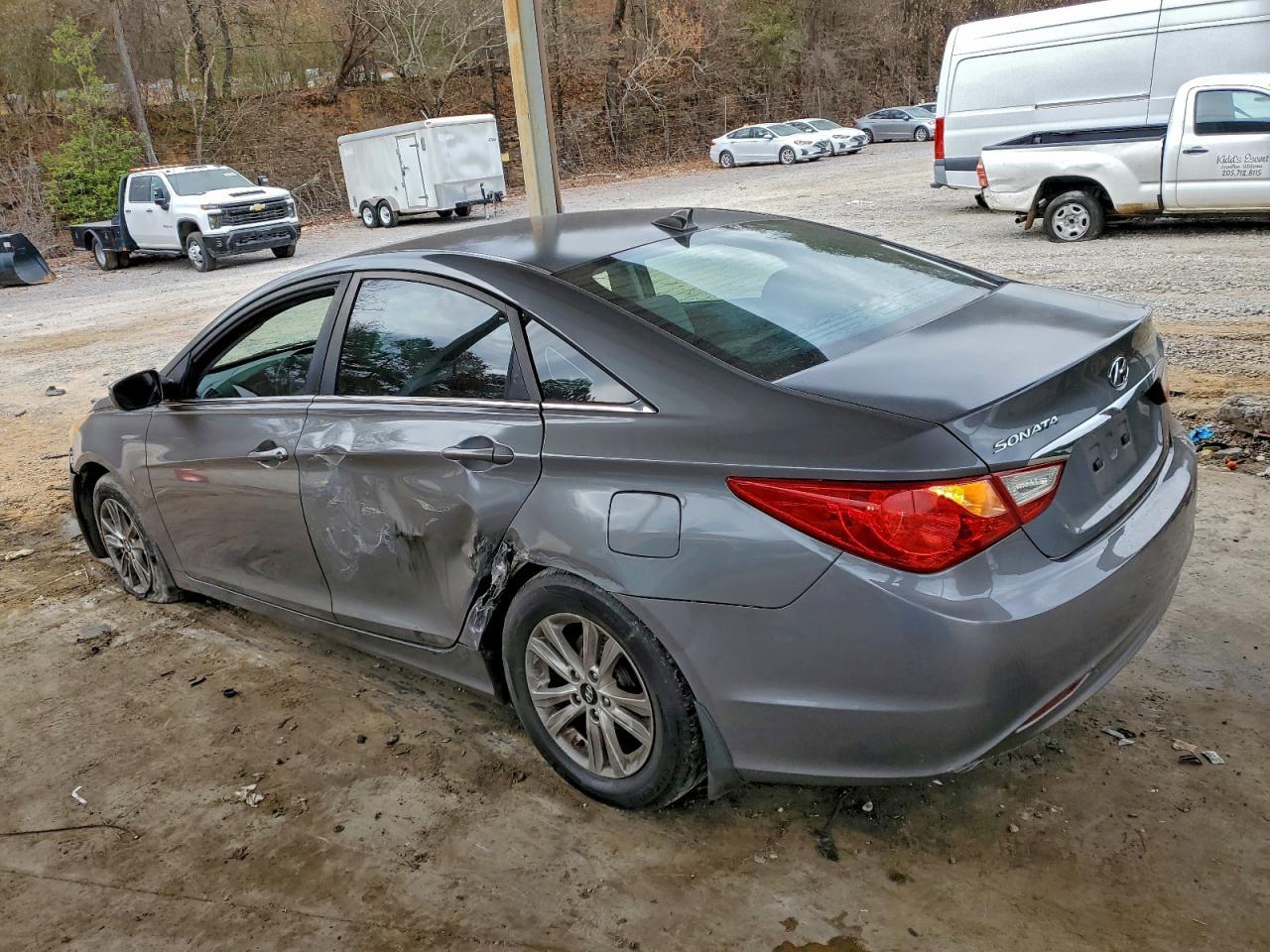 2012 Hyundai Sonata Gls - Image 2