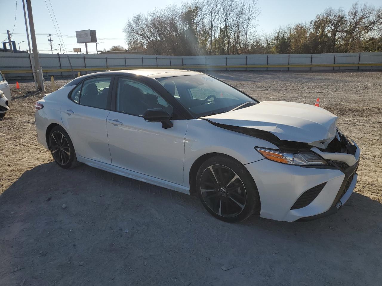 2020 Toyota Camry Xse - Image 4