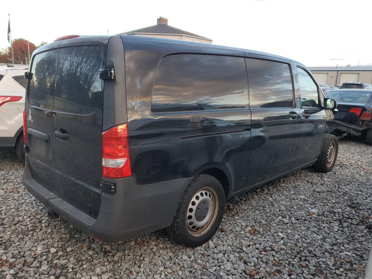 2021 Mercedes Benz Metris Delivery Van - Image 3