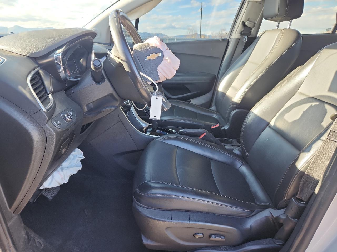 2020 Chevrolet Trax Premier - Image 7