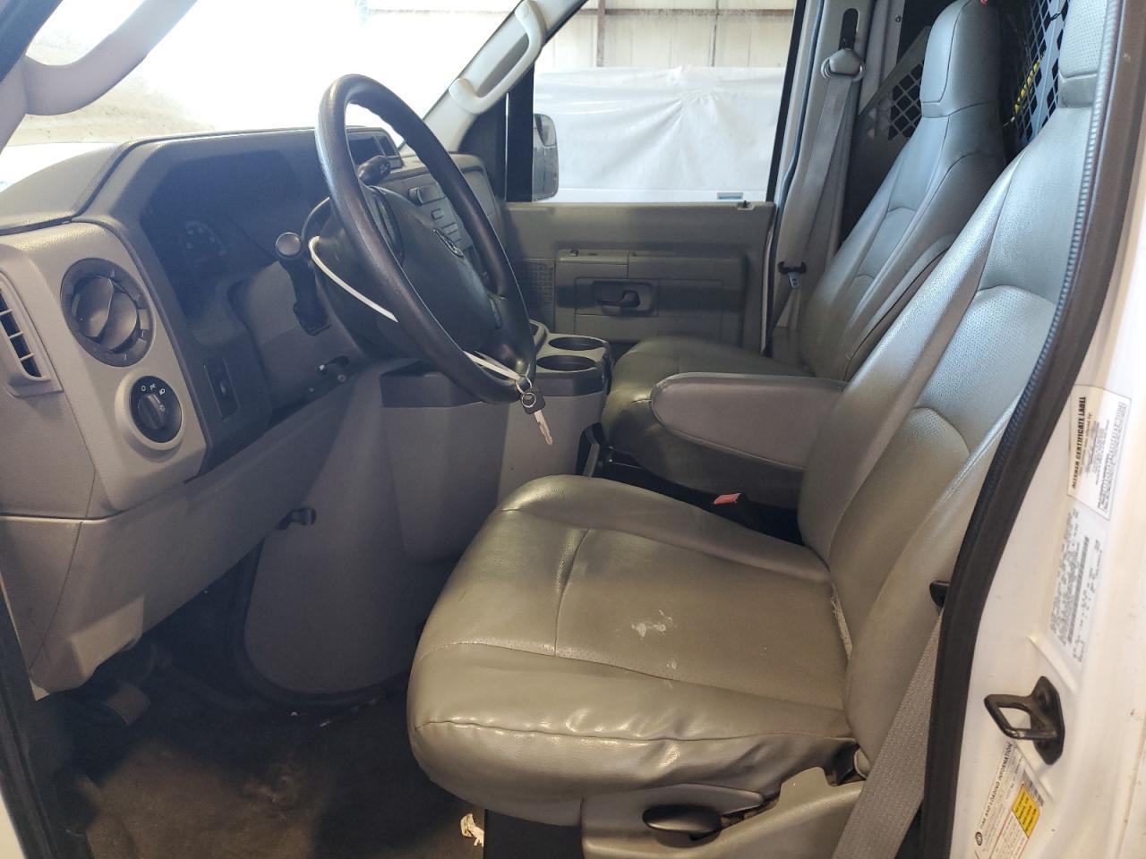 2013 Ford E250 Utility / Service Van - Фото 7