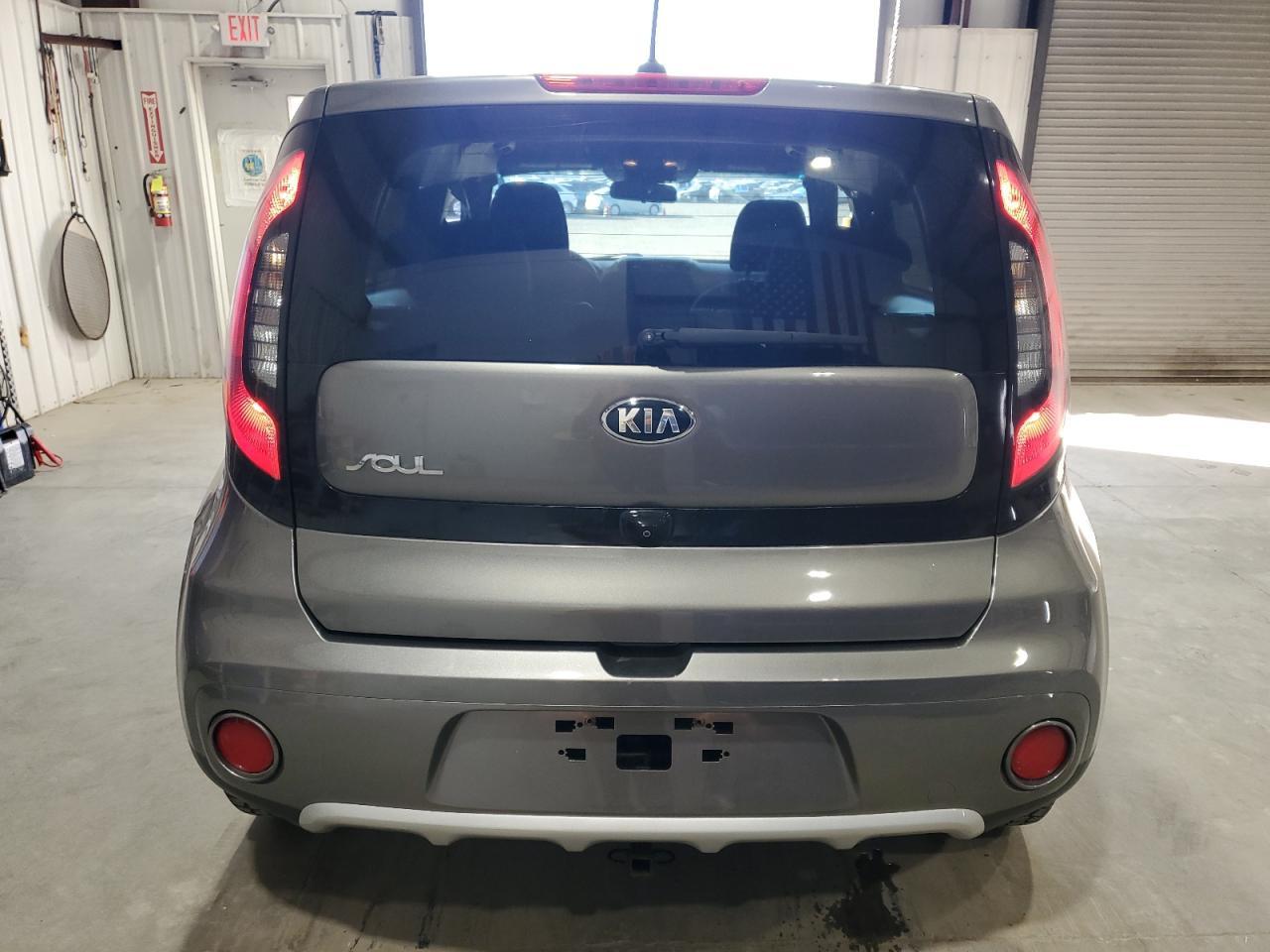 2017 Kia Soul - Image 6