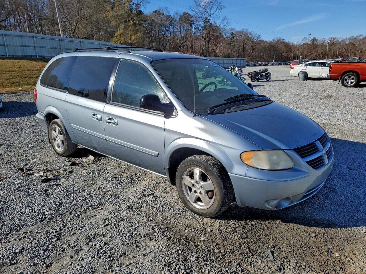 2005 Dodge Grand Caravan Sxt - Фото 4