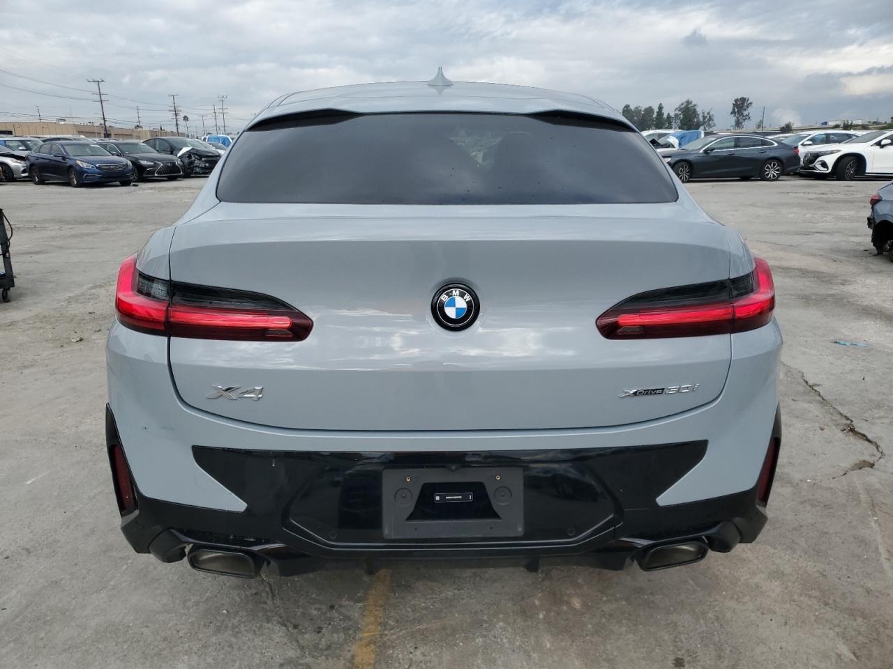 2025 BMW X4 xDrive30I - Фото 6