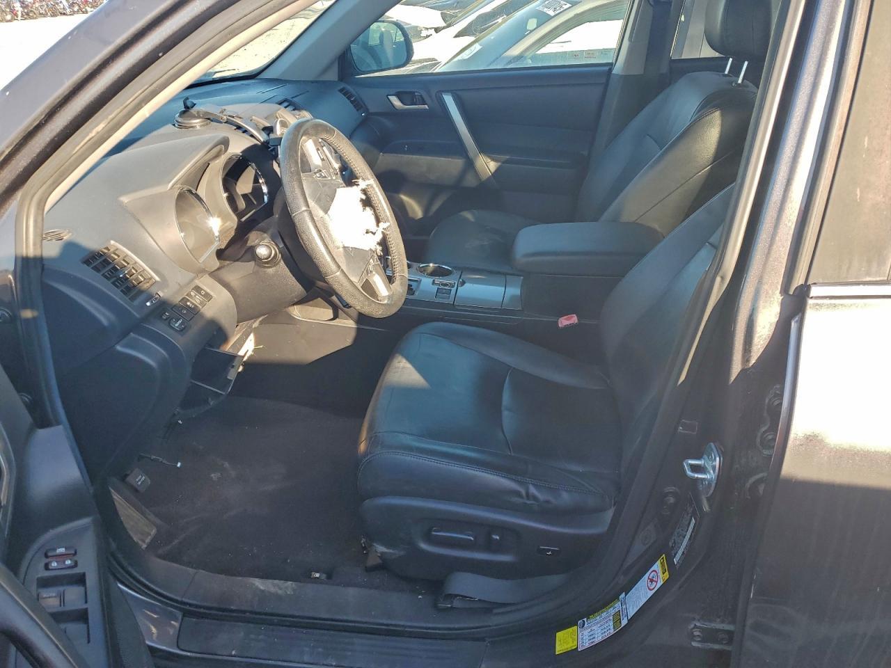 2013 Toyota Highlander Base - Фото 7